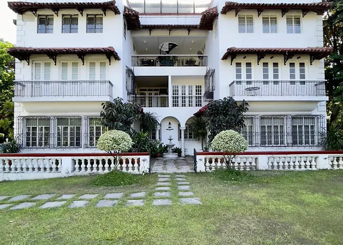 Miranamin Nest Liryo And Lantana - Luxury In Unique Historic - Indoor Plunge Pool, Self-service Breakfast, Garden View, Rooftop, Private Kitchen Apartment *